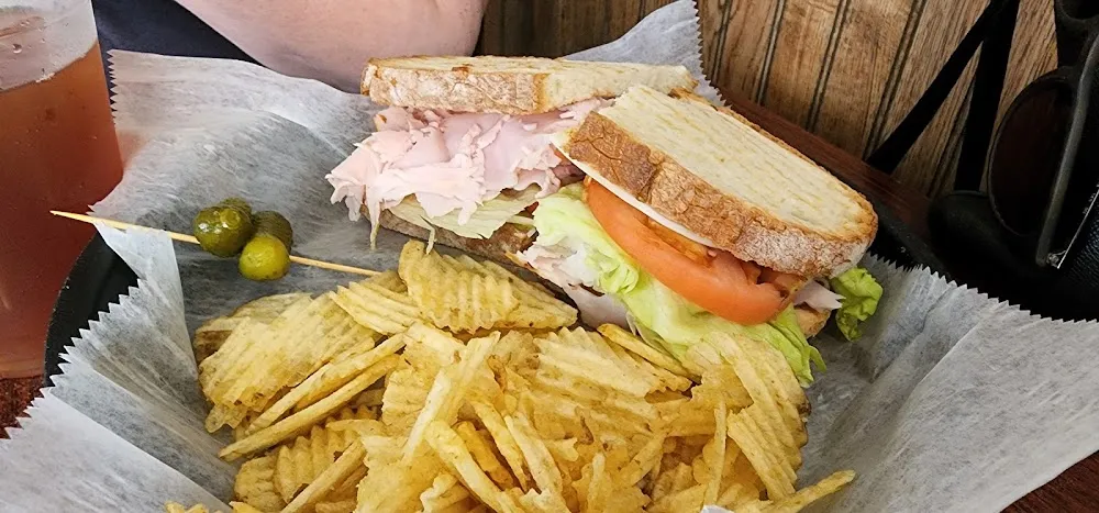 Turkey Avacodo Sandwich